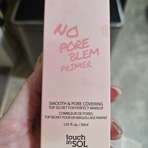 Touch in SOL No Pore Blem Primer - Soft Pink